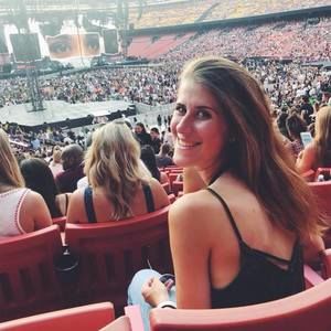 Meet your Posher, Alli